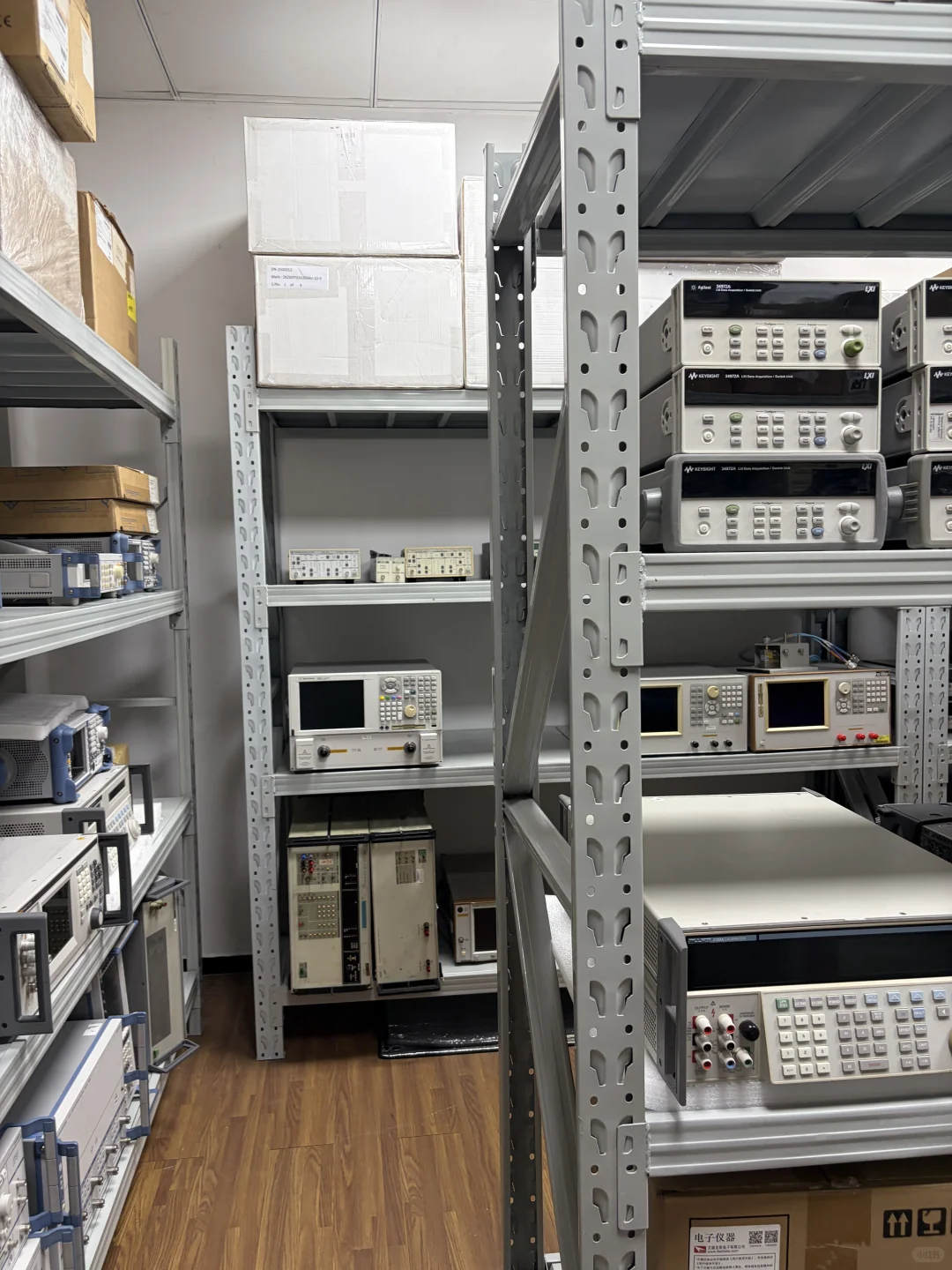 回收仪器仪表设备