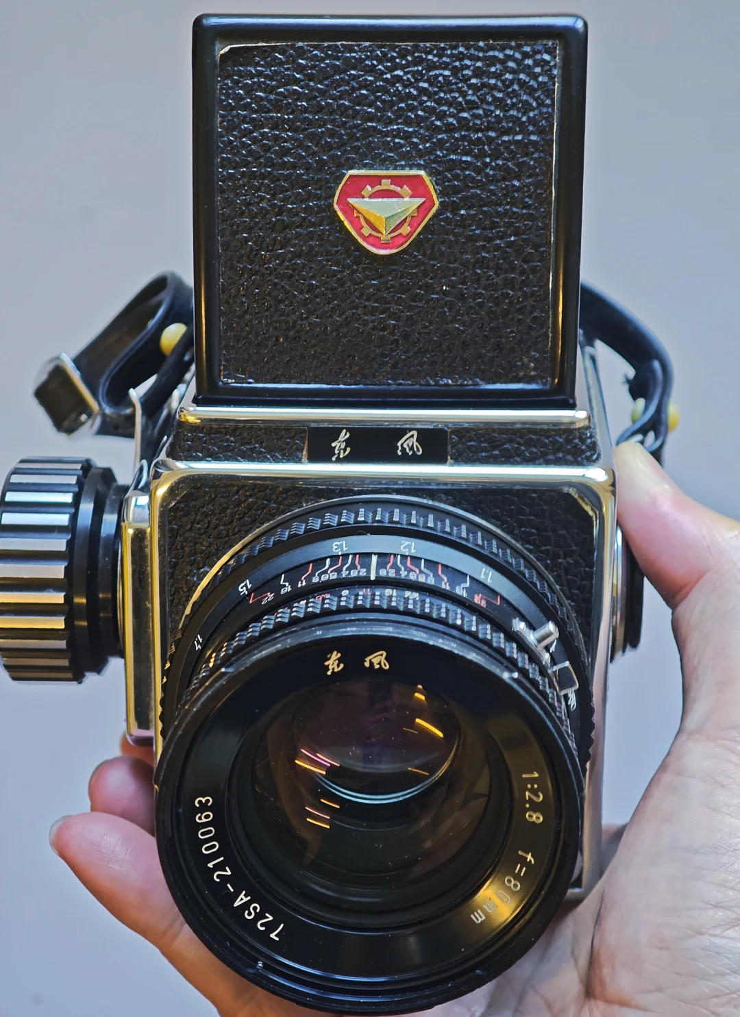 用个56年前的老“东风”与哈苏蔡司