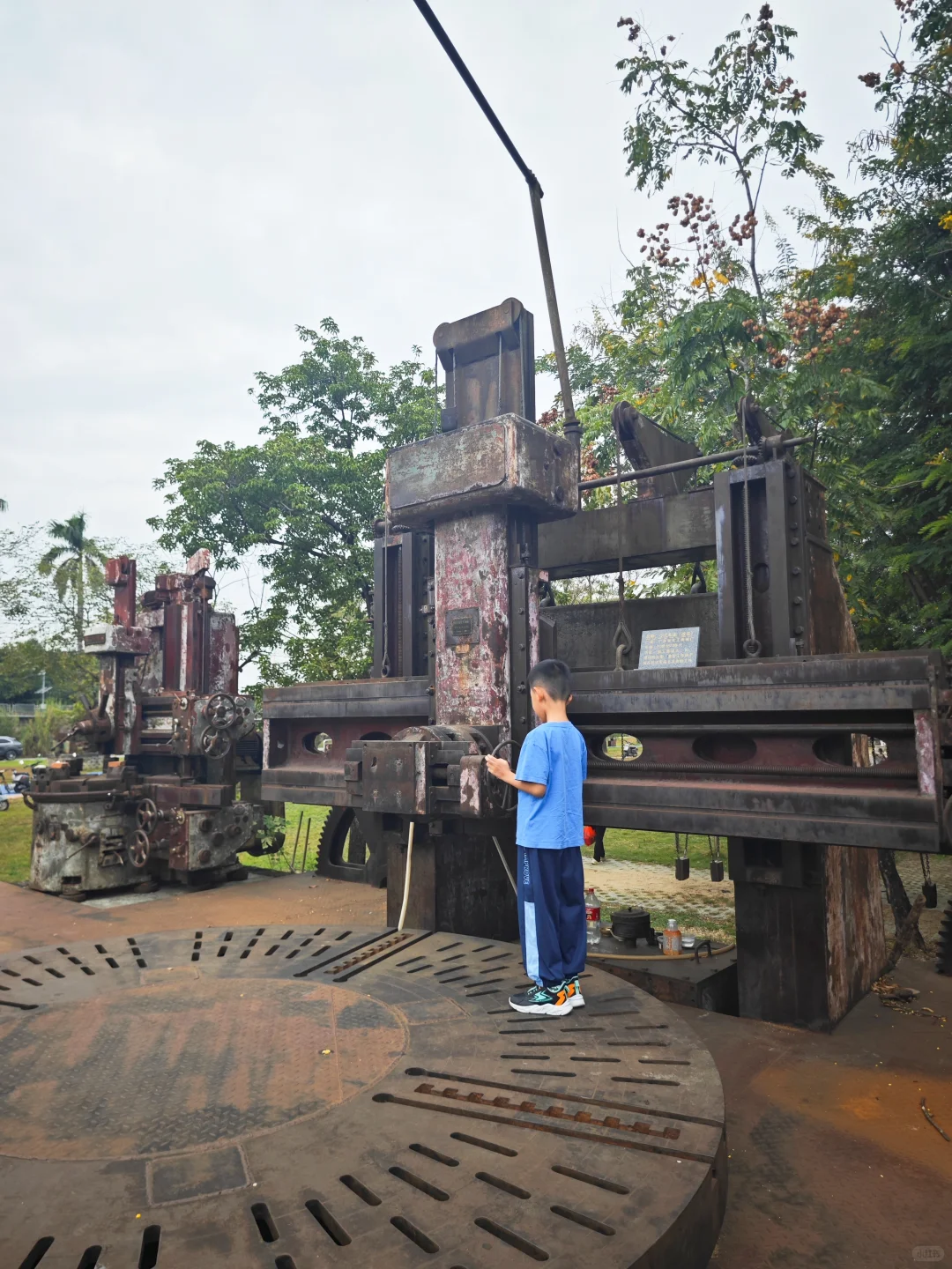 又扒到一个硬核的隐藏款公园，超适合遛娃！