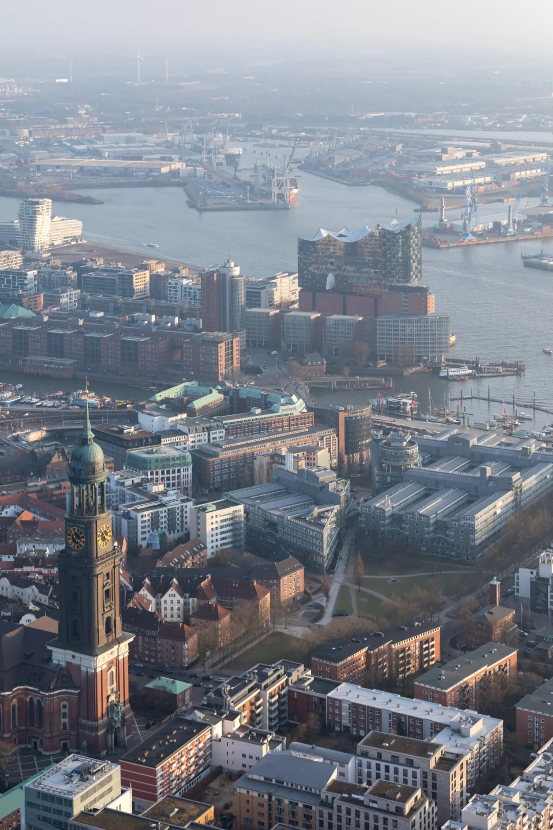 141-1. 汉堡爱乐音乐厅?废墟仓库→声学圣殿