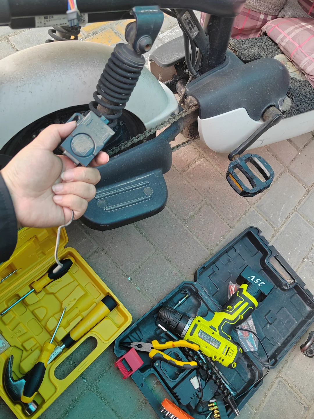 电动车遥控器失灵