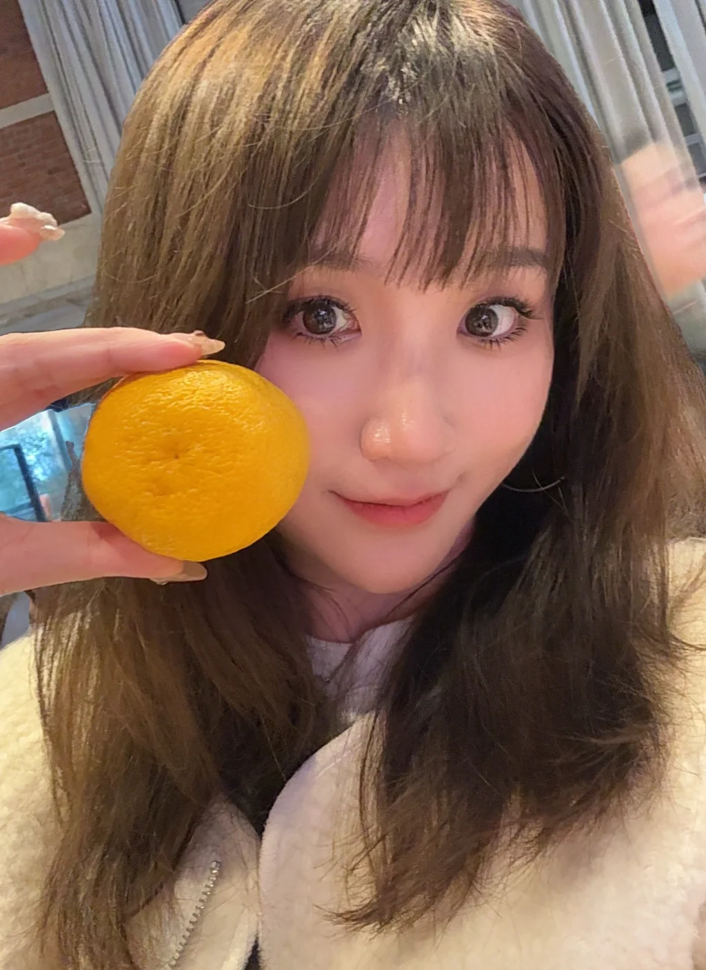 可悠然 小丁扔?砸到我脑门是什么体验