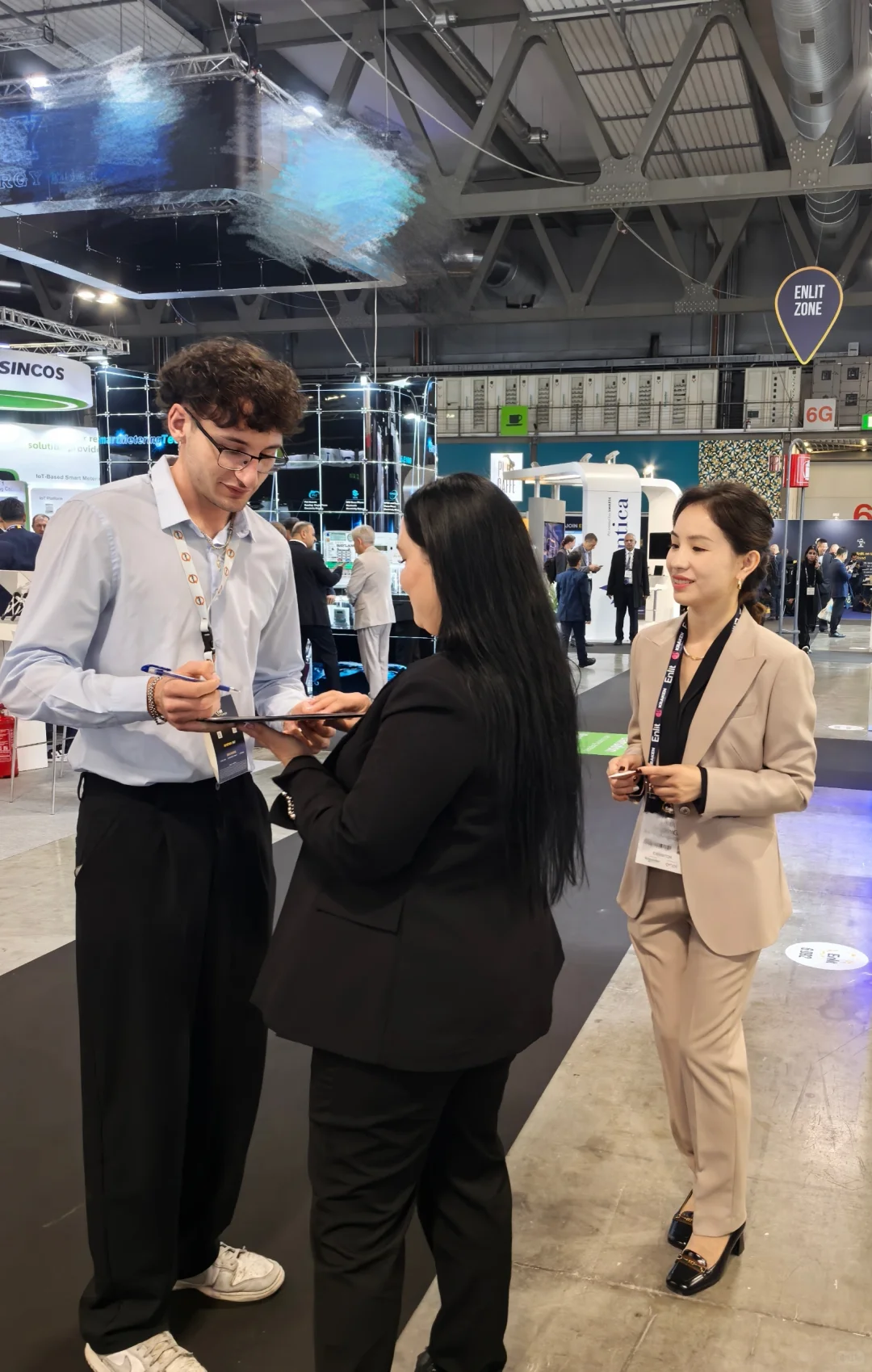 还是展会见面效果最直接