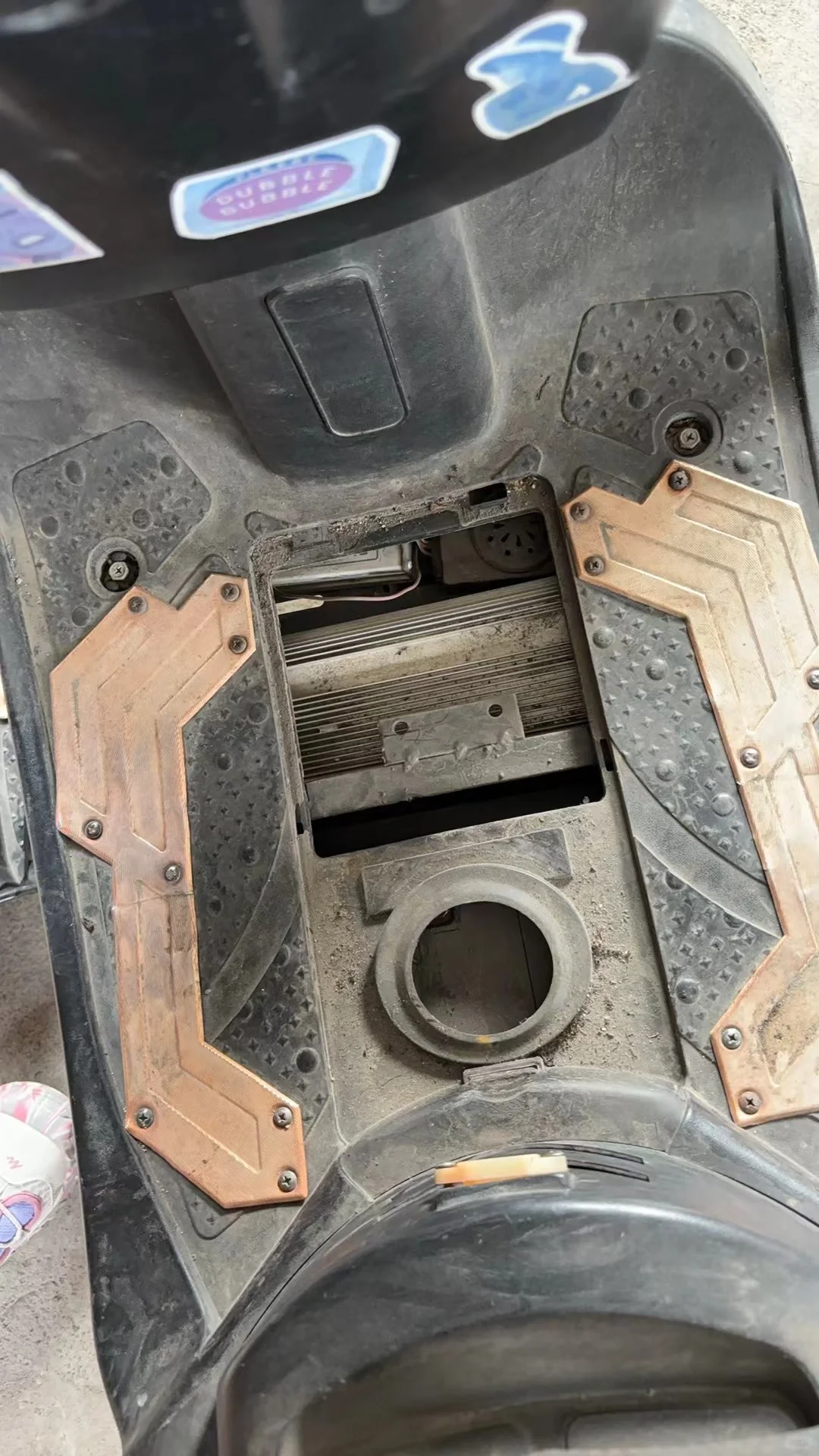 让我们恭喜这位女士独自拔掉报警器