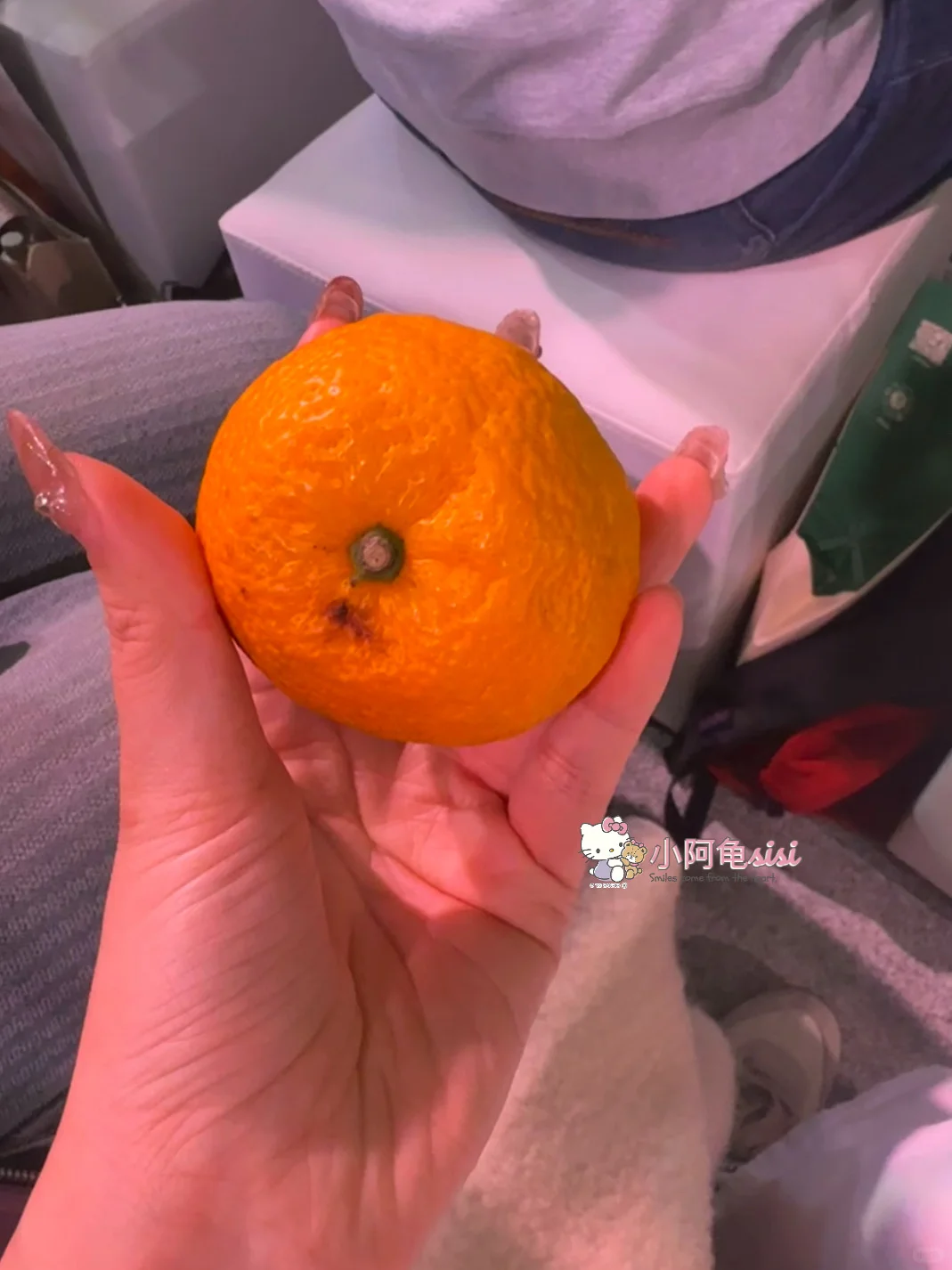 可悠然 小丁扔?砸到我脑门是什么体验