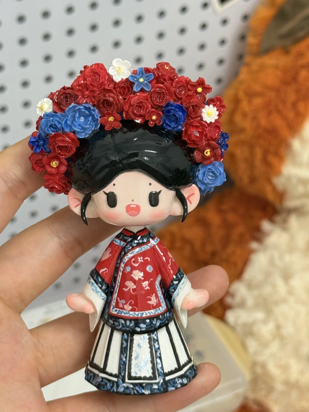 终于做到了簪花造型的手办?