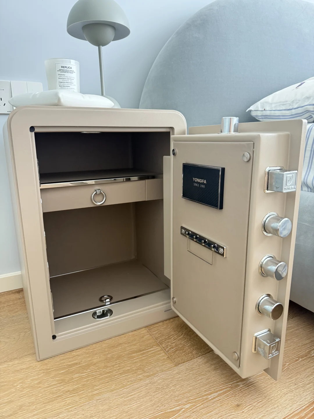 直接给闺蜜的保险柜“安全感选购指南”?