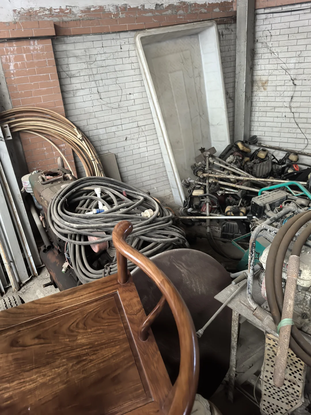 工厂废设备回收 报废机械回收 废机器回收