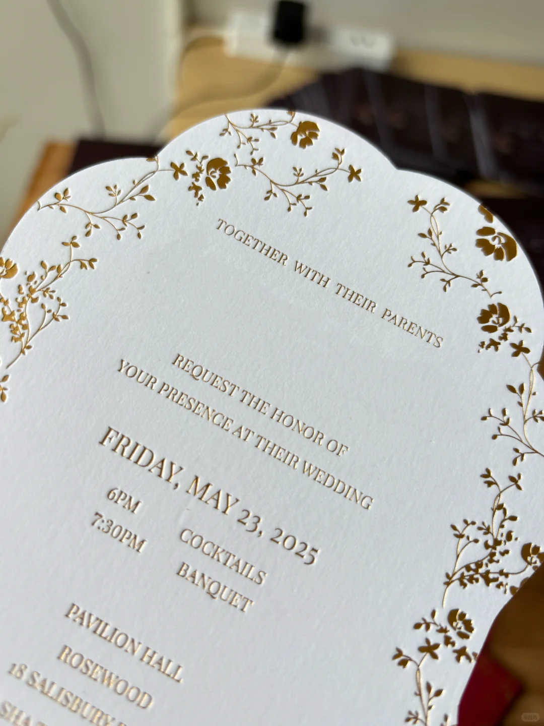 ❤️把东方囍事，绣进红金请柬的诗行里