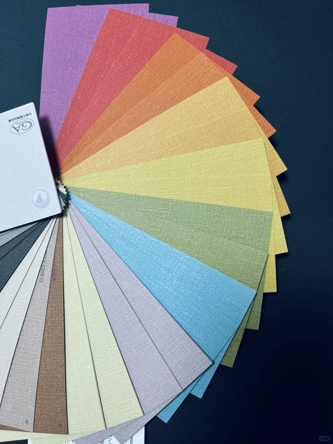 肌理之美：在纸面上刻下匠心的印记