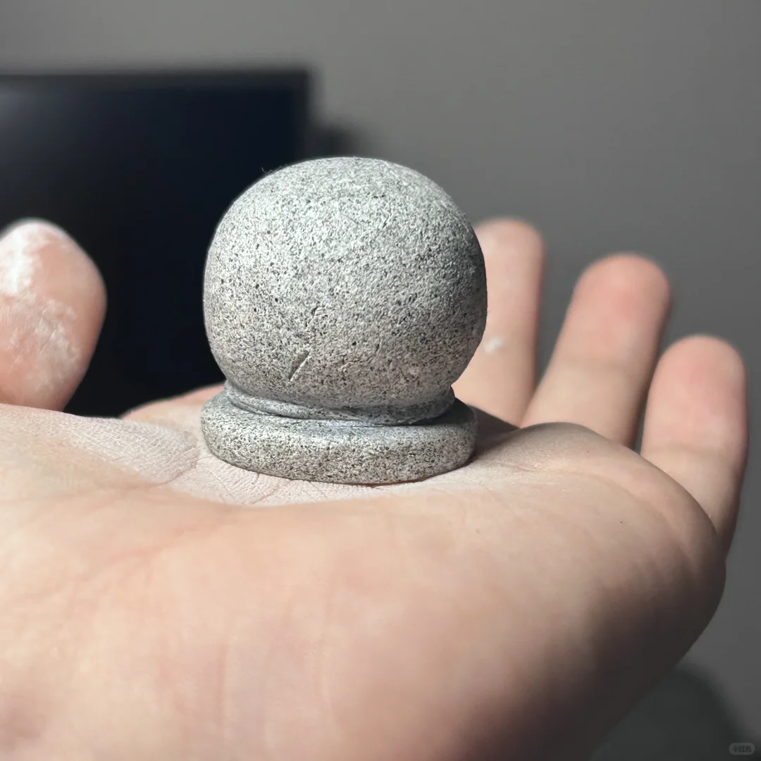 幽默的第一个岩塑粘土作品