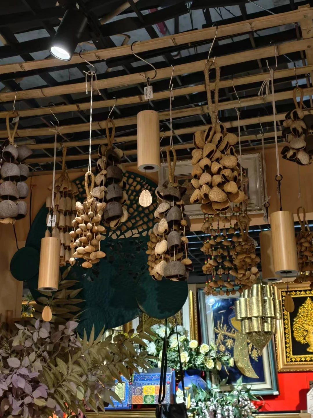 在义乌你可以看到来自全球的工艺品