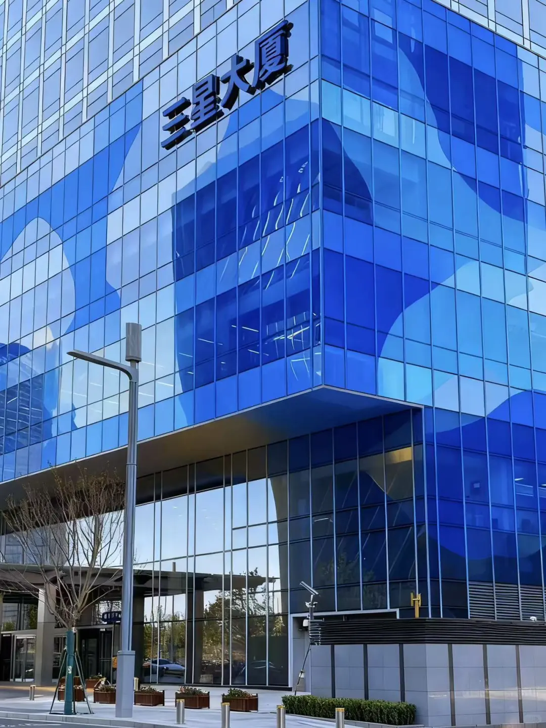 北京地标「换肤」计划：给玻璃幕墙加点颜色