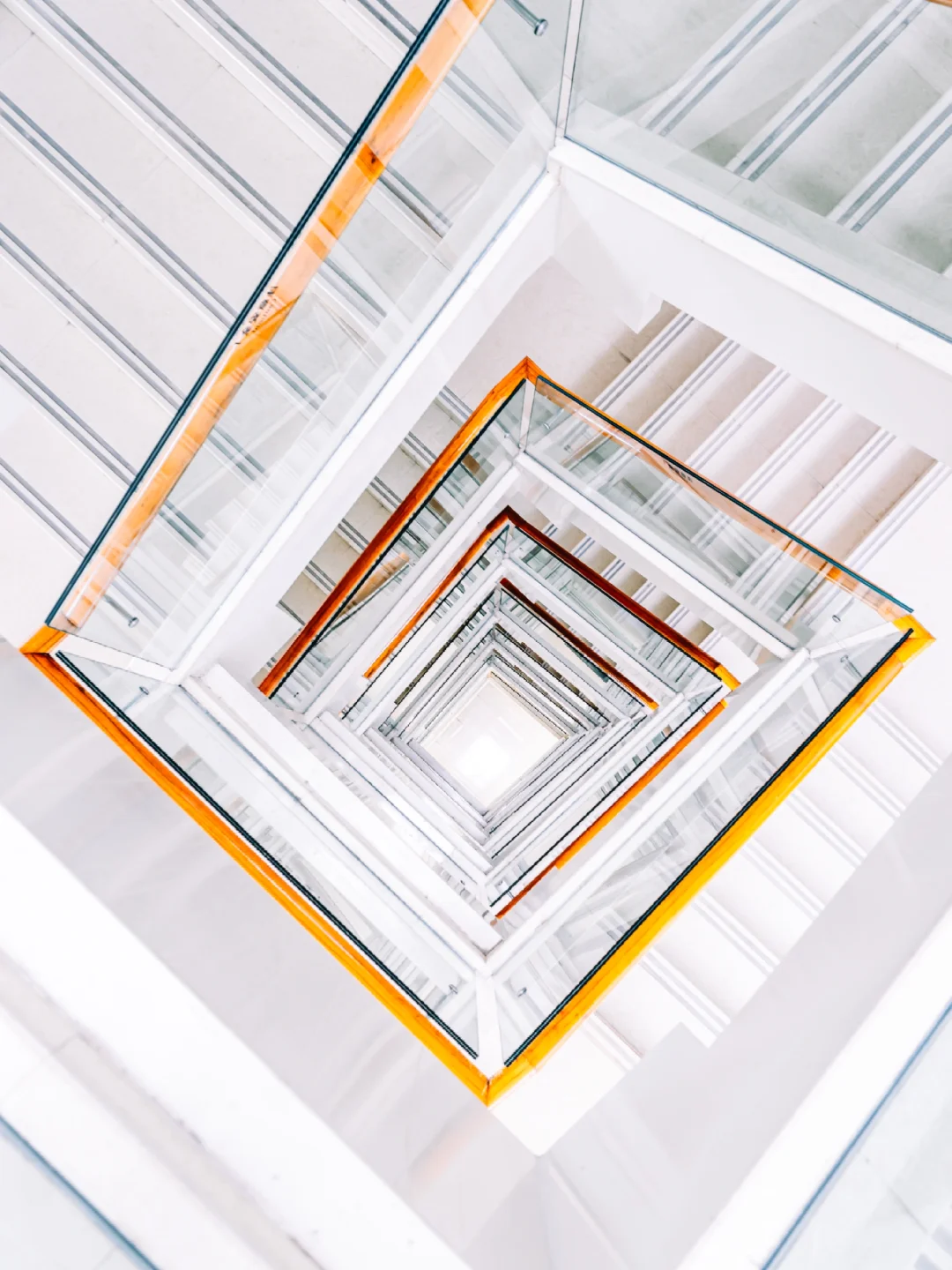 成都真不缺好看的商场❗️流动的建筑美学