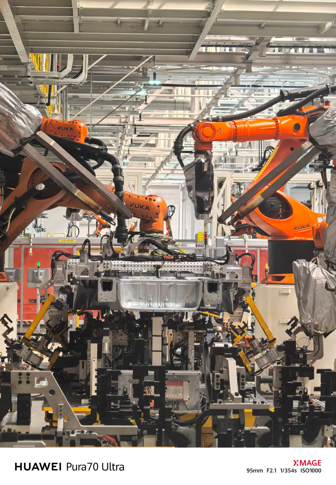 参观安徽大众-机器人焊装车间