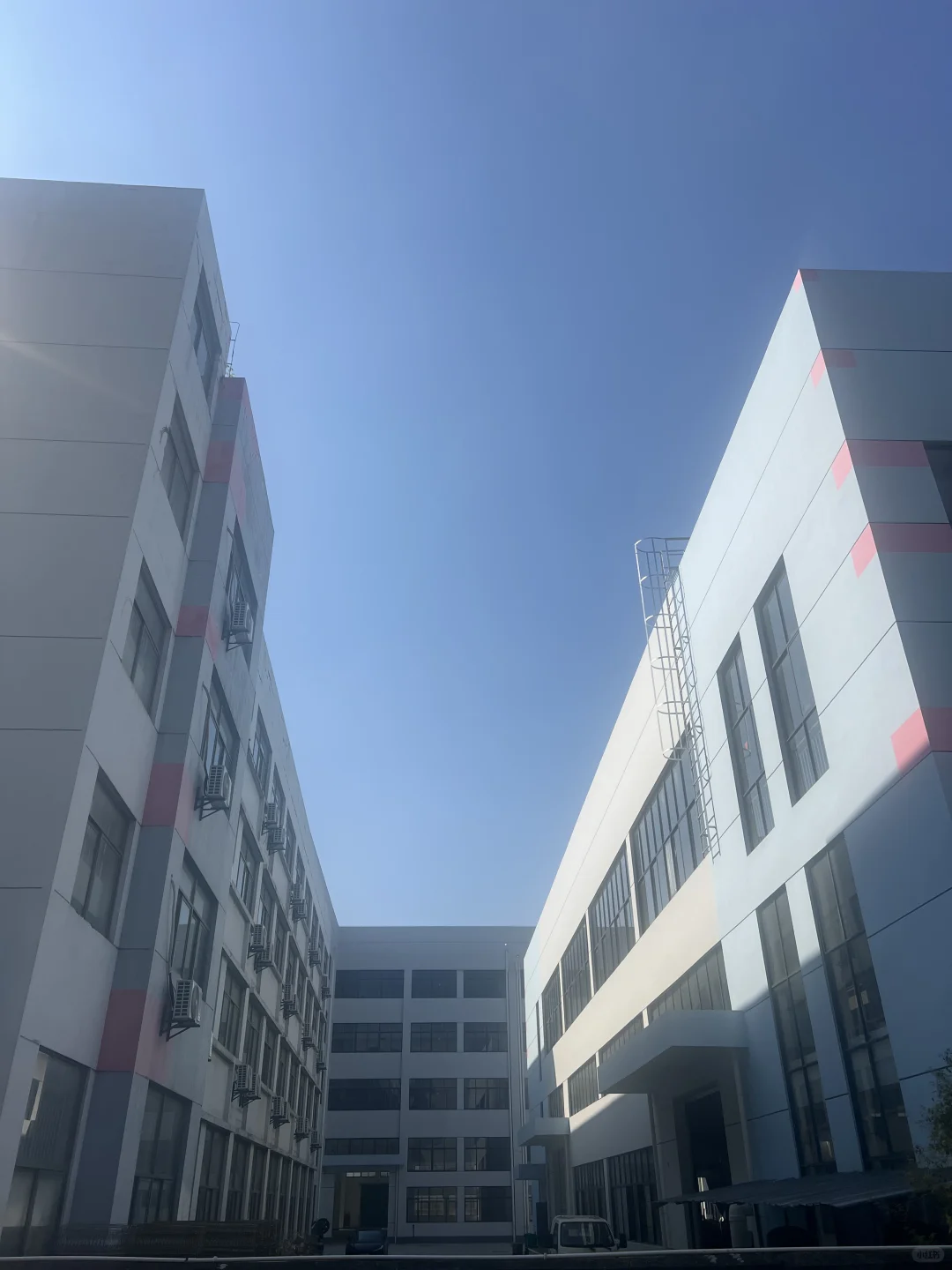 国内最美最大的定制工厂