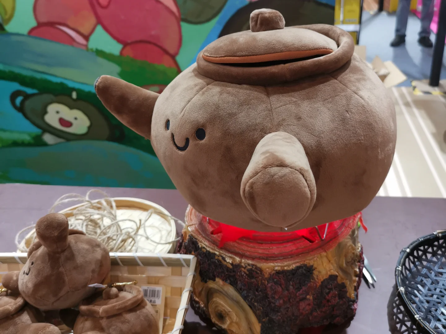 情绪价值天花板！逛礼品展，手和心都满了！