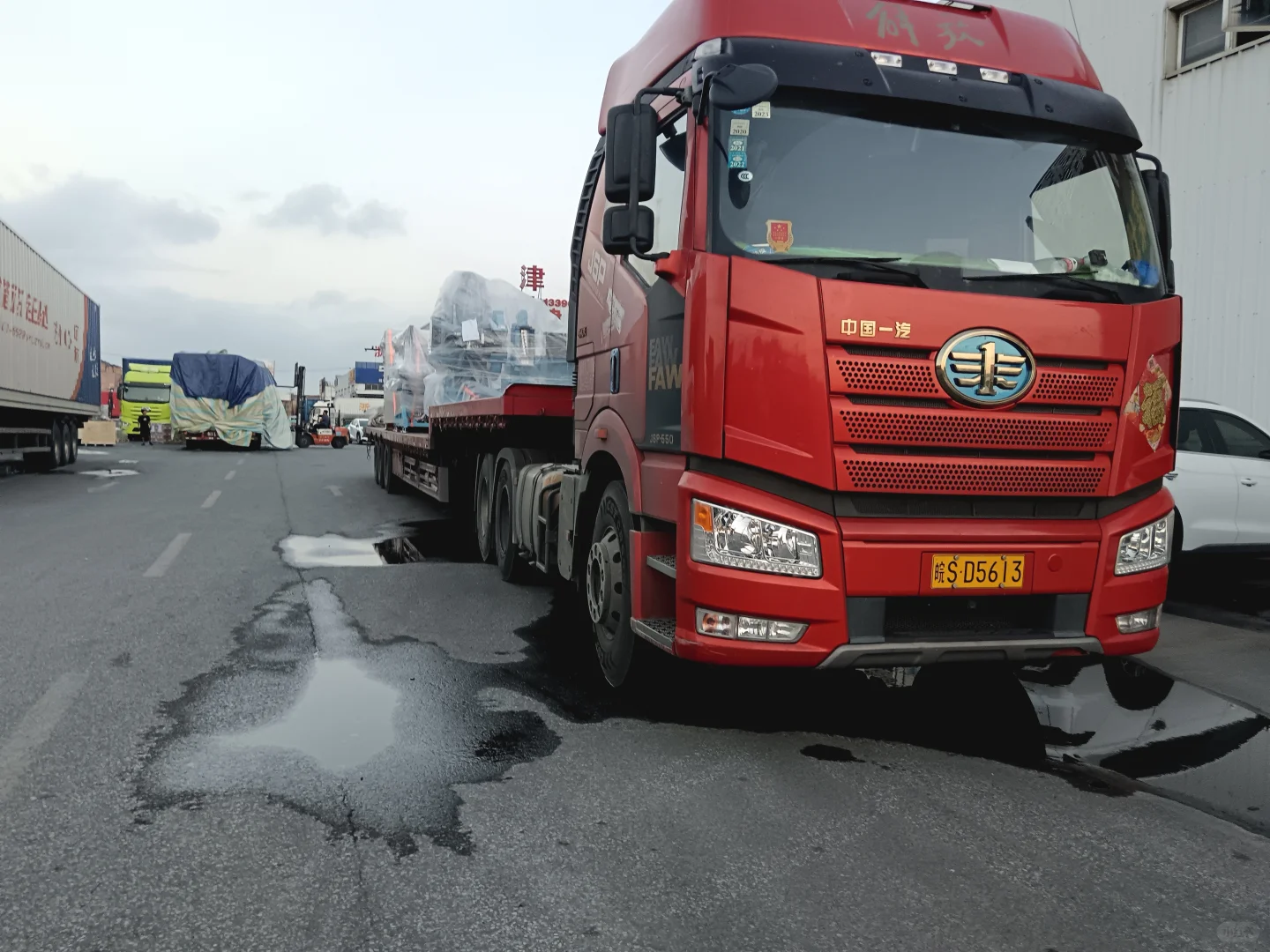 白银物流公司，专业工厂货物，设备仪器运输