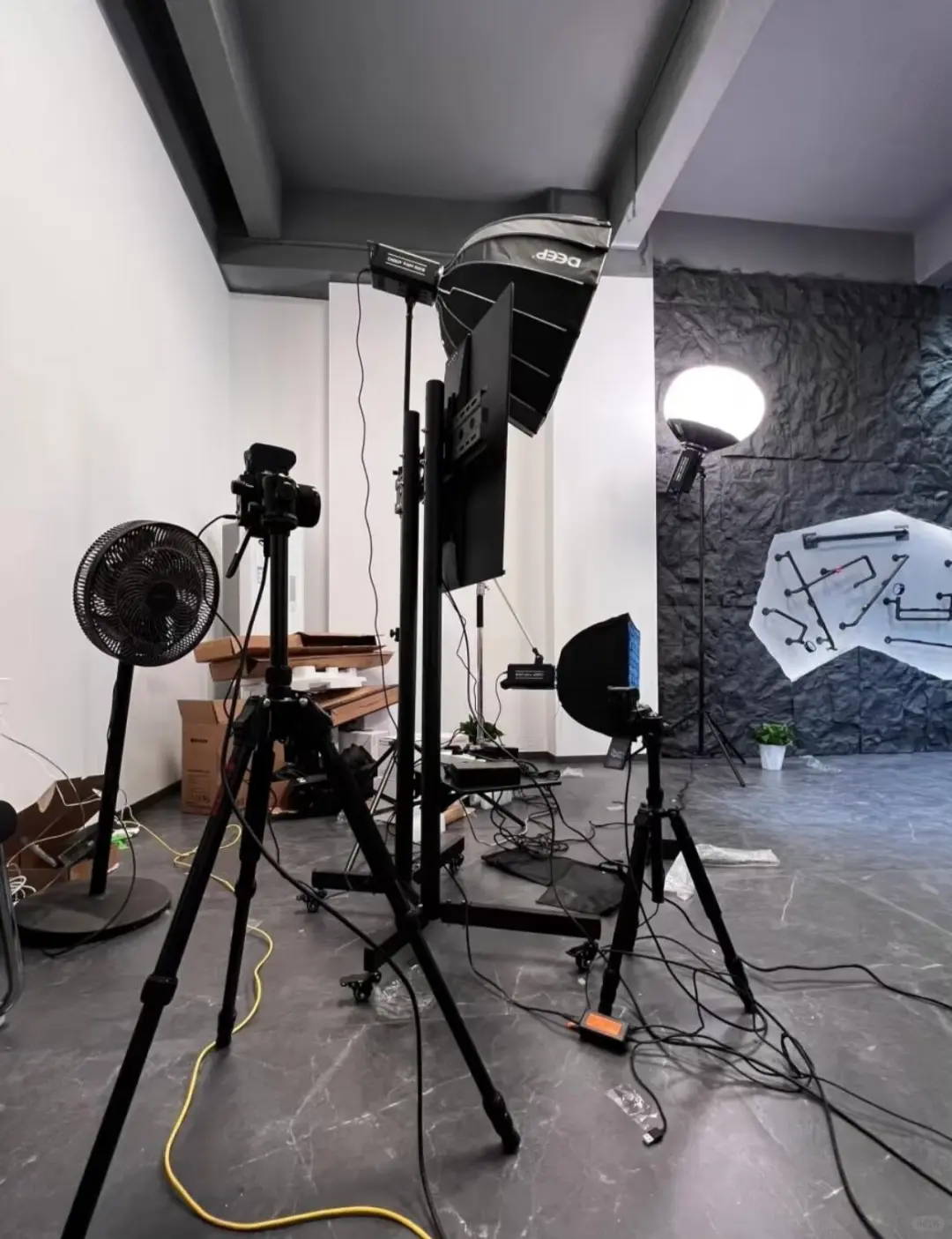 在常熟租一套直播设备只需几百元?