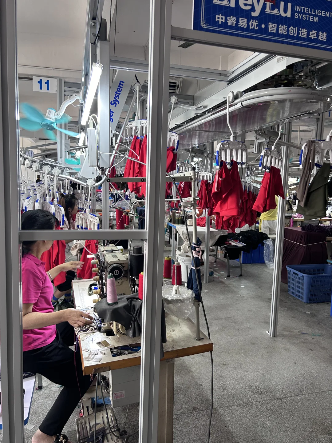 谁能想到服装厂的尽头是自动化