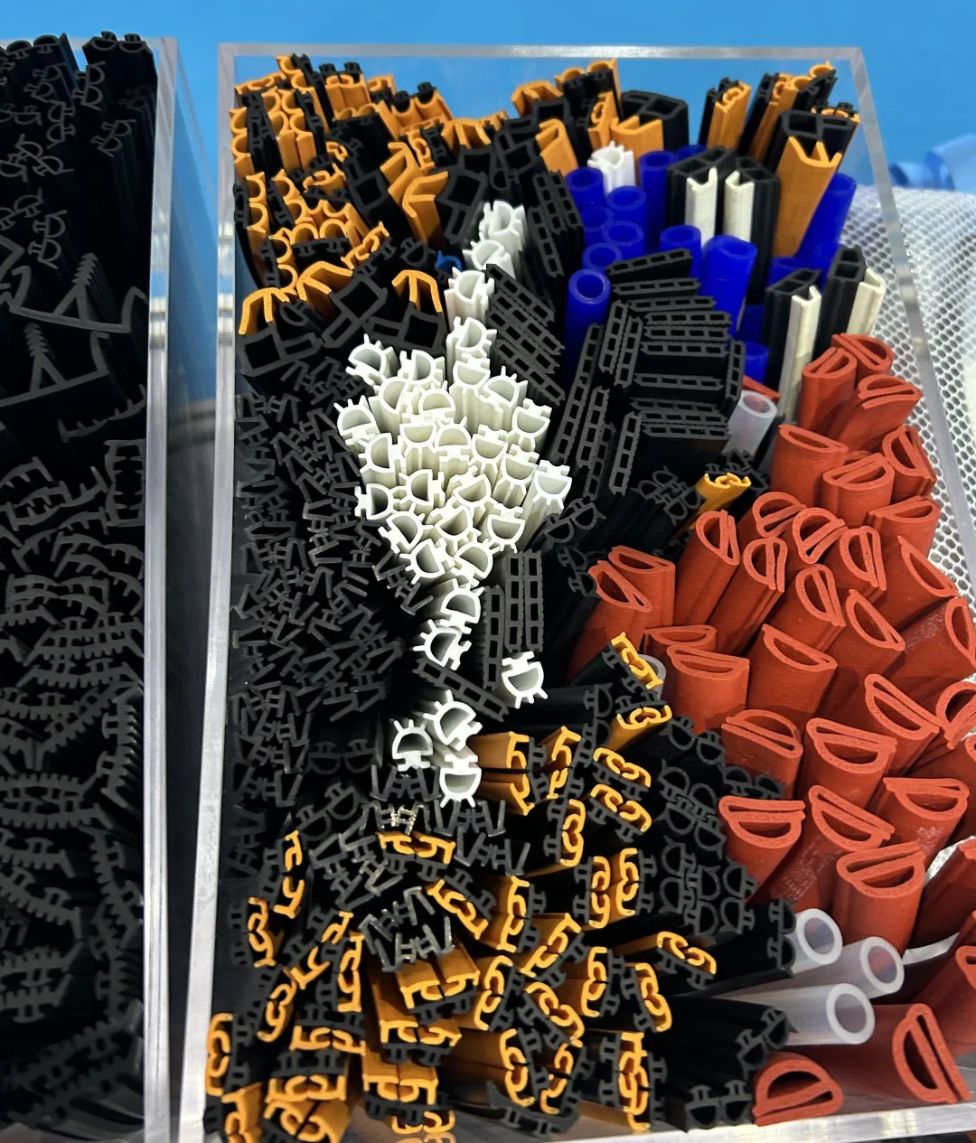 佛山新浩天塑胶制品有限公司