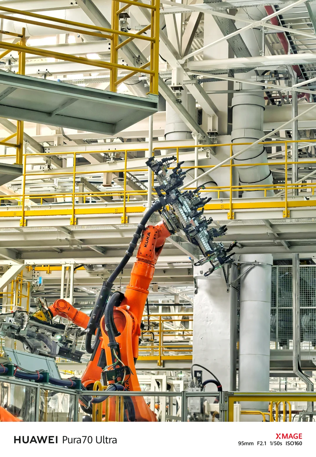 参观安徽大众-机器人焊装车间