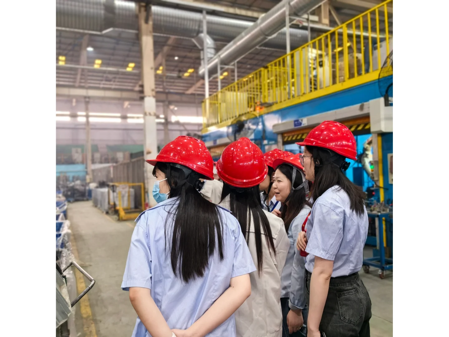 来参观内部生产车间啦