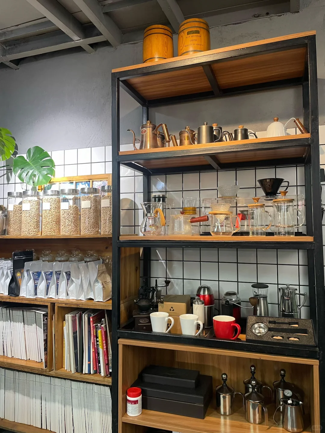 如何开一家咖啡店?我们来帮您!