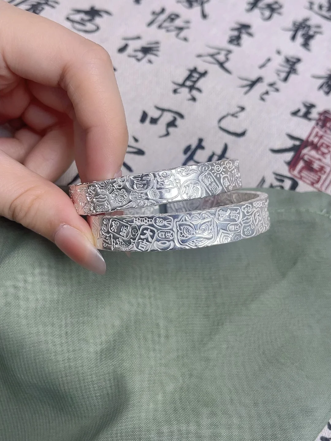 腕间四序吉韵｜一镯承满四时福