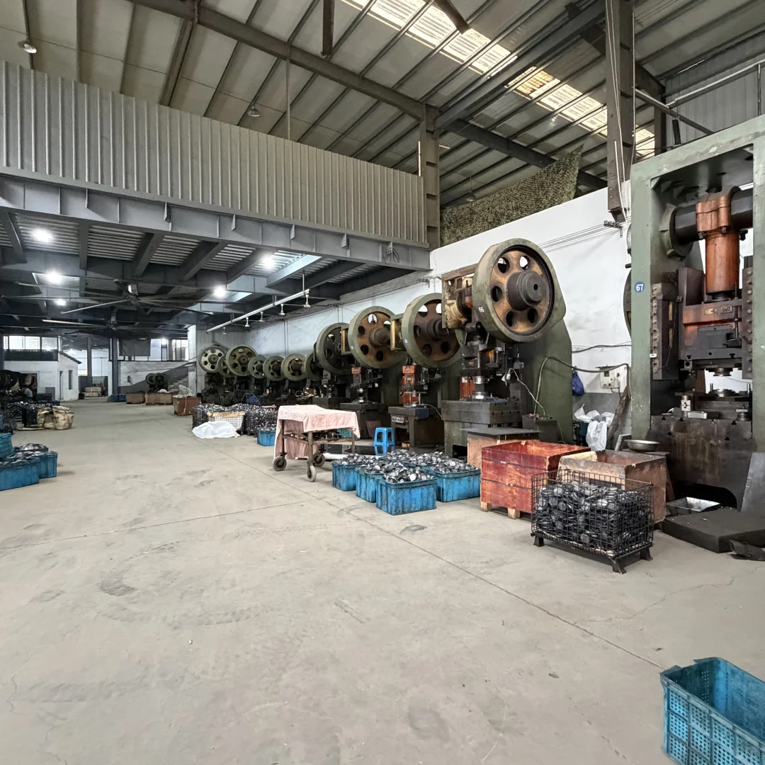 杭州萧山中海轴架厂五金冲压加工！