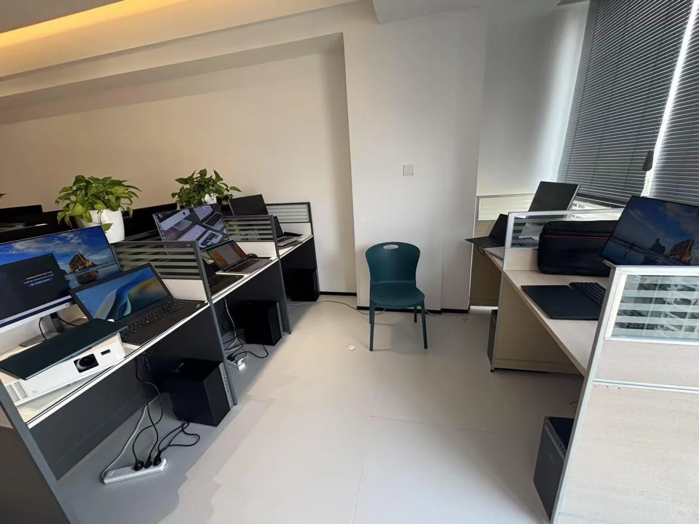 公司不做了 笔记本950一台