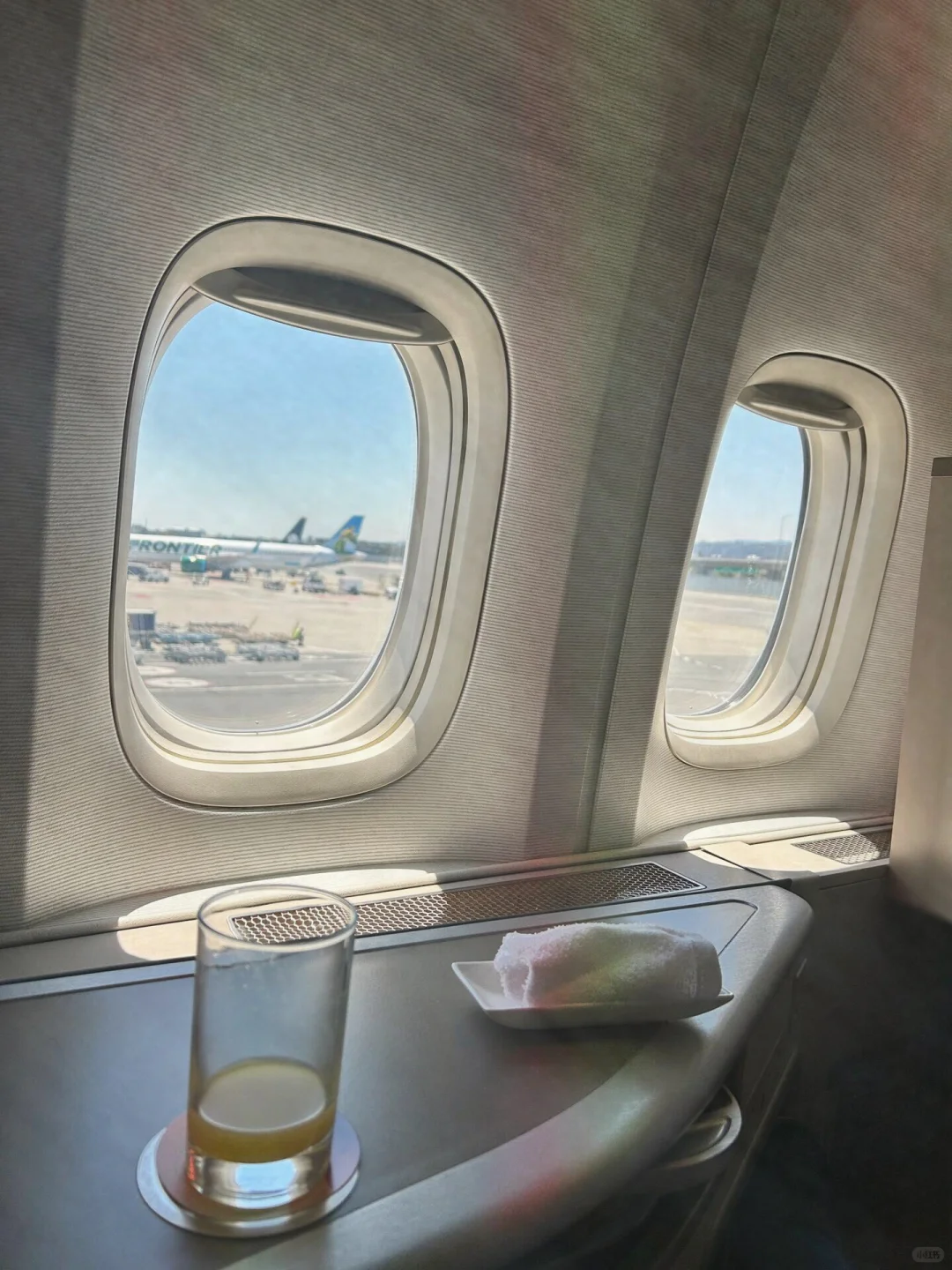 官网4w的商务 我这儿只要1W+出头！ 商务舱