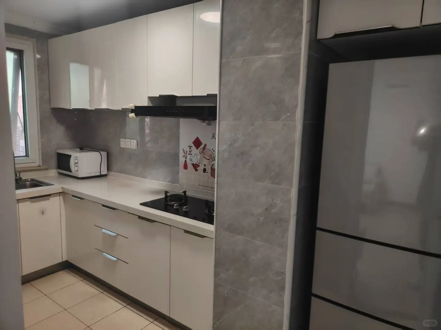 广安么中医院旁、广内地铁、广信嘉园两居