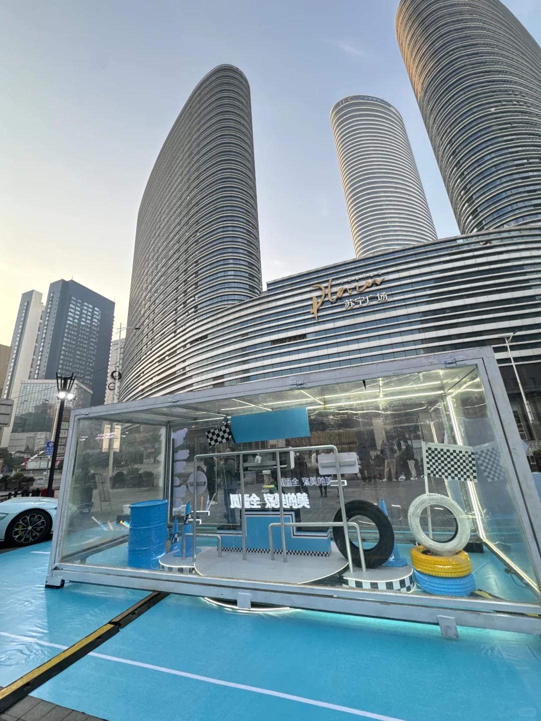 我没看错吧，美的也出超跑了？？