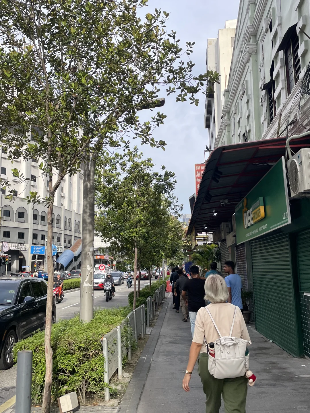 东南亚经济考察观点（基建、消费、行业趋势）