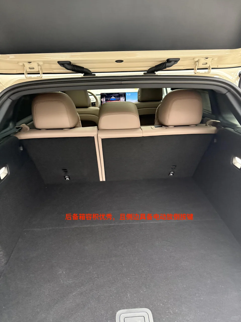 汽车产品经理评测理想i6