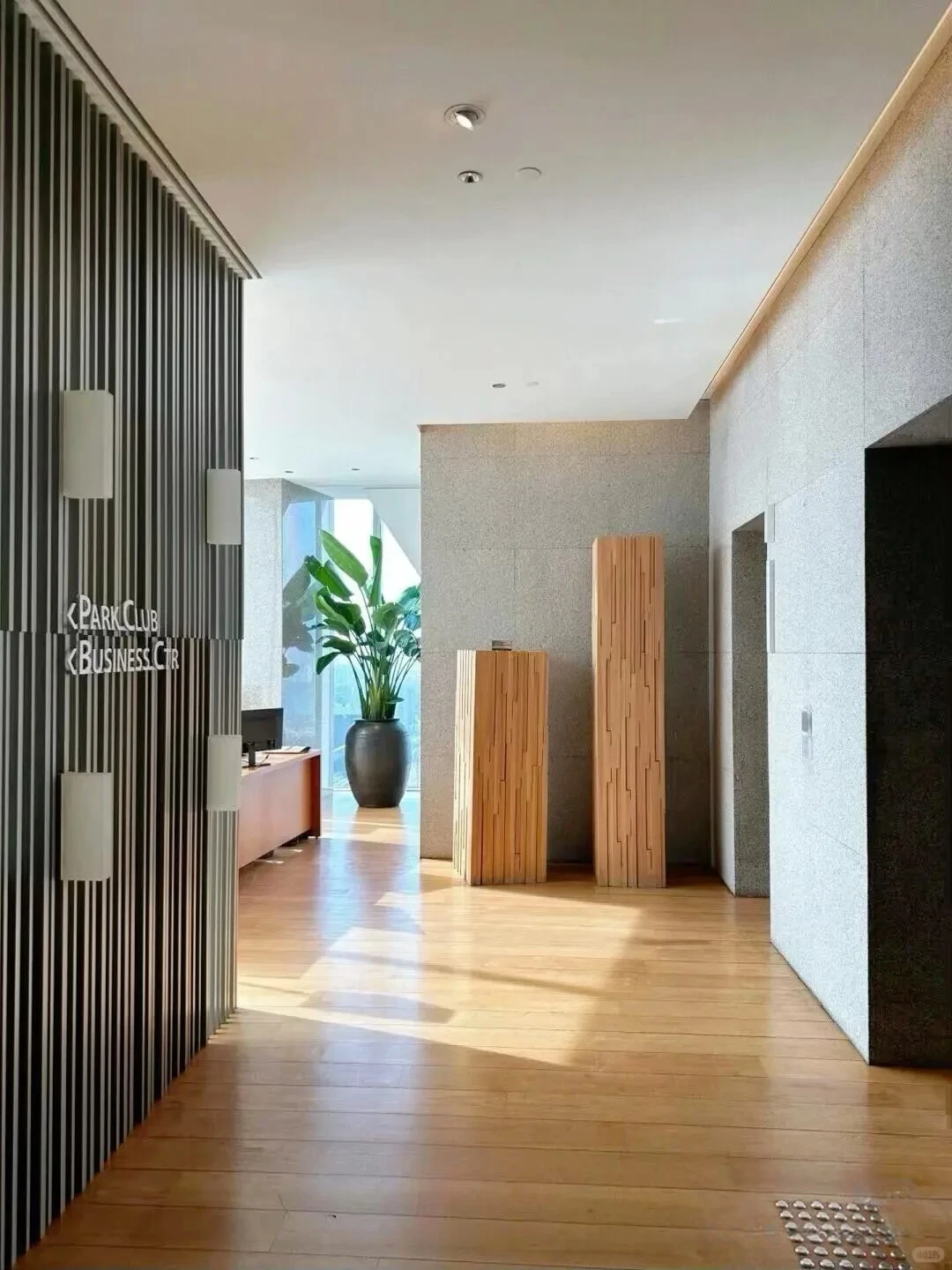 还有人去首尔吗？急转首尔柏悦?12.1-2.28