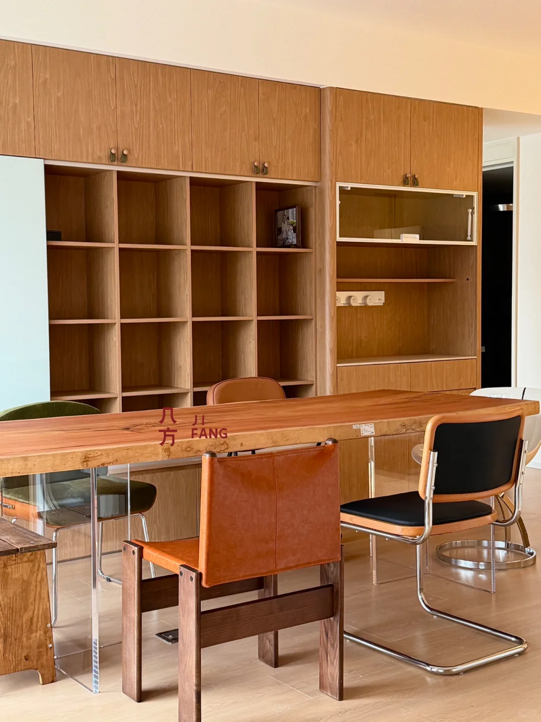 我发现中古风的客厅书桌很难像这样抄作业?