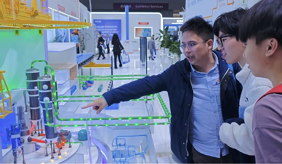 打卡“高交会”，我从看热闹变成看门道!