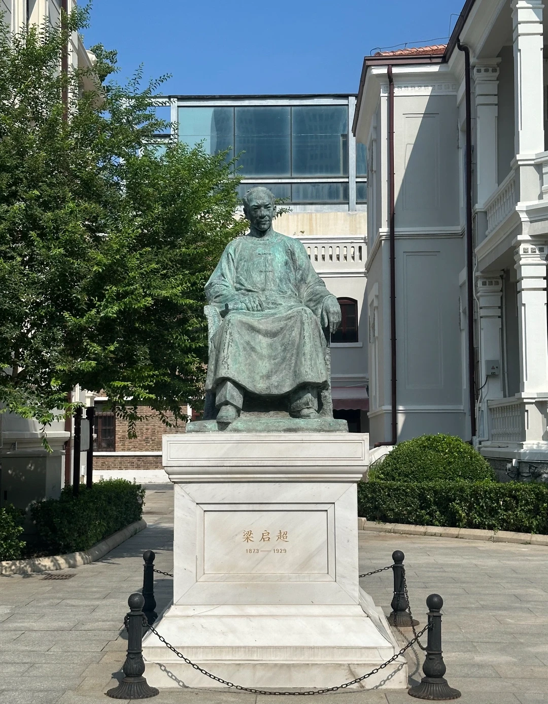 依托历史文化资源,打造“文学天津”名片