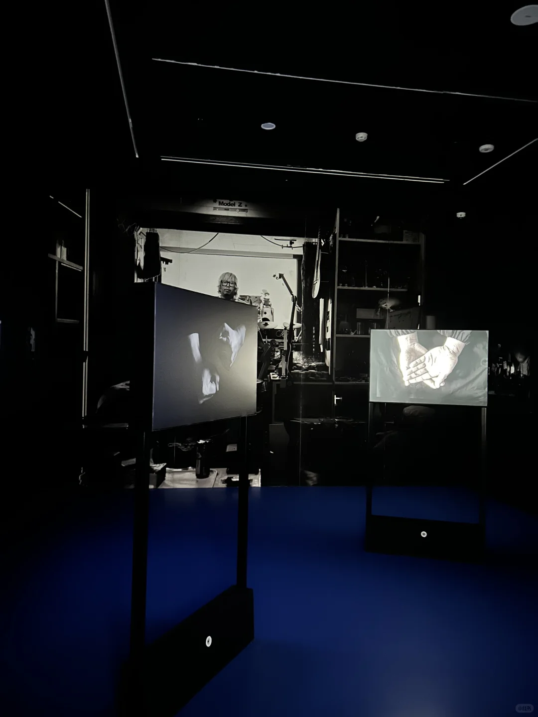 未来的顶流品牌,都得是「策展人」