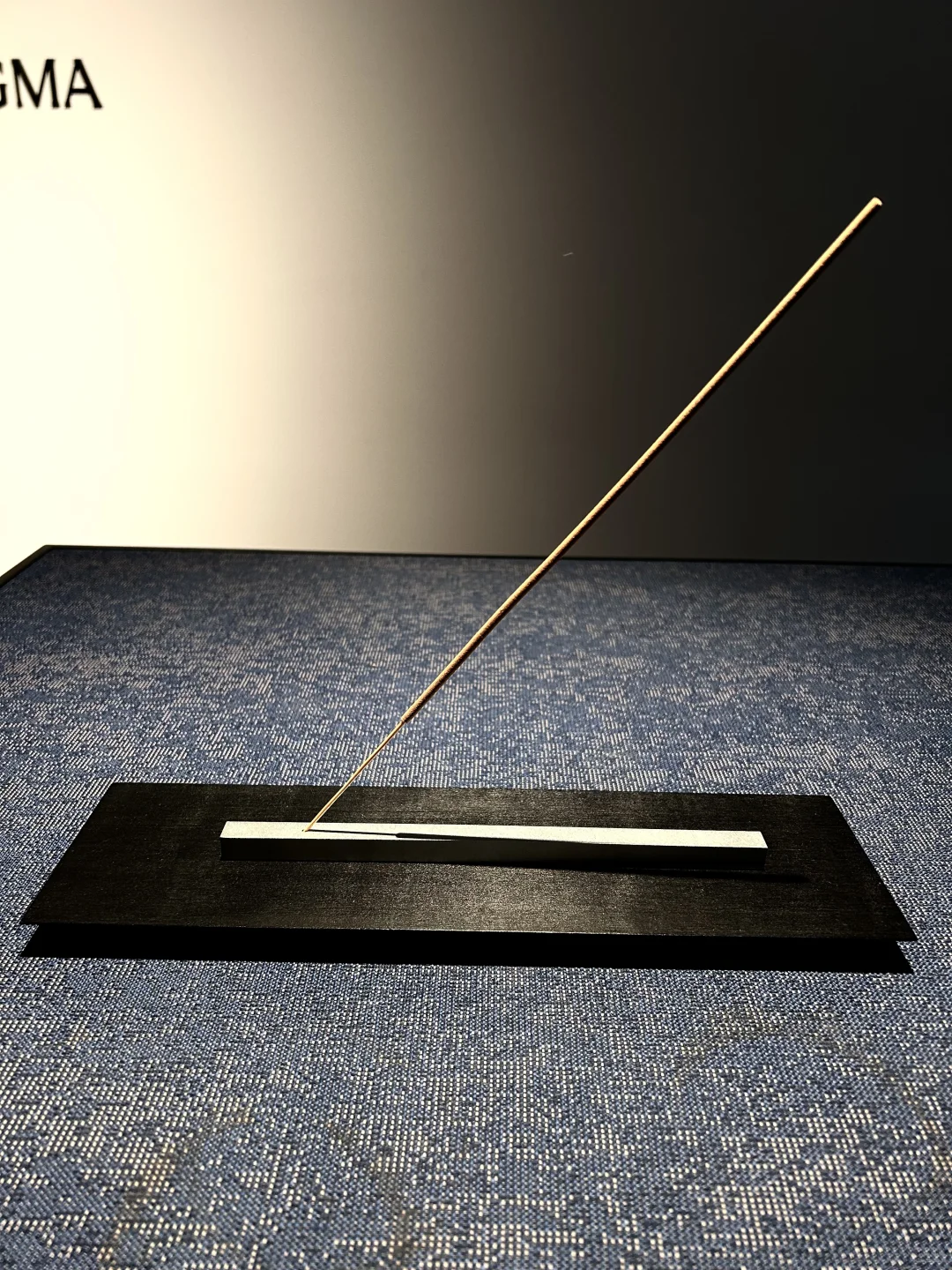 未来的顶流品牌,都得是「策展人」