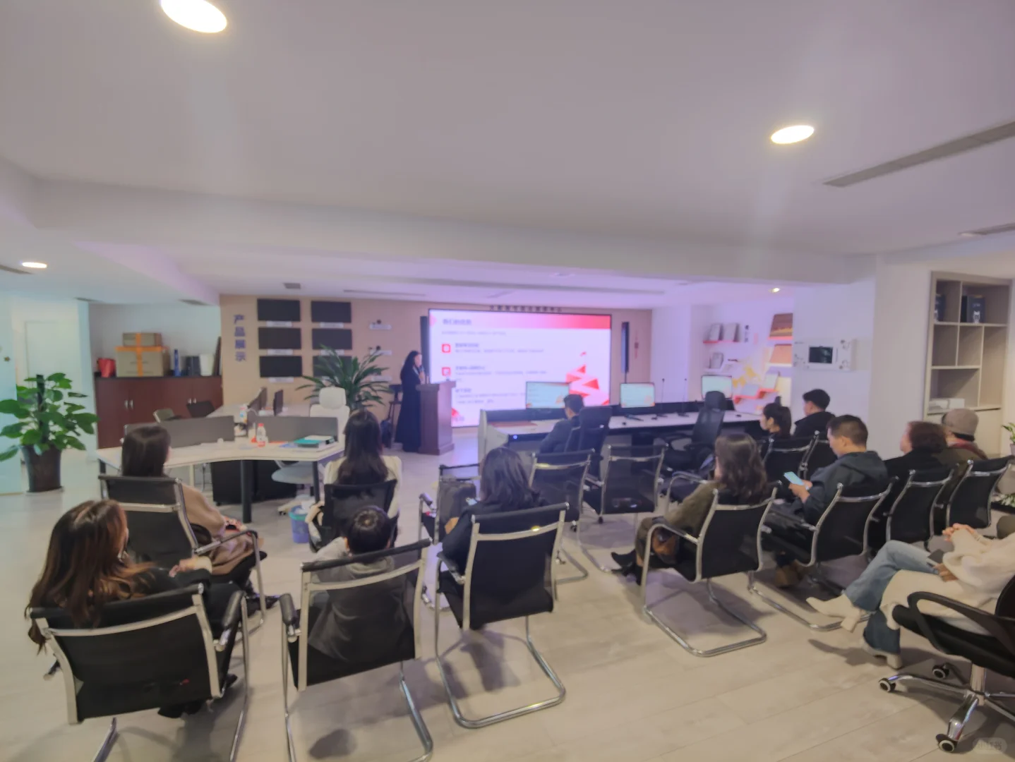 进入婚介行业第九个月