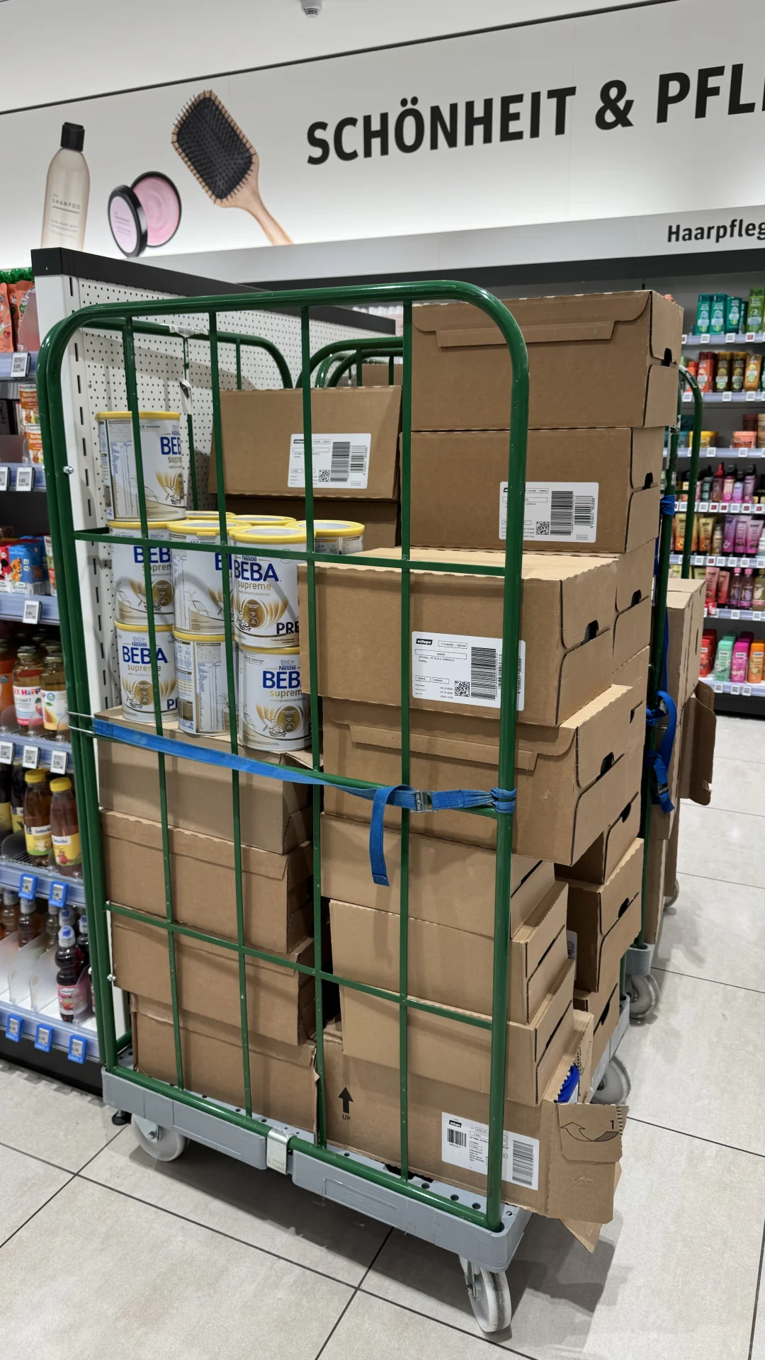 假奶粉曝光，大家的心情也变得焦虑不安。