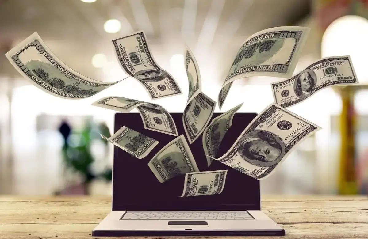 三年紧缩周期正式落幕，cz三年前预判应验？