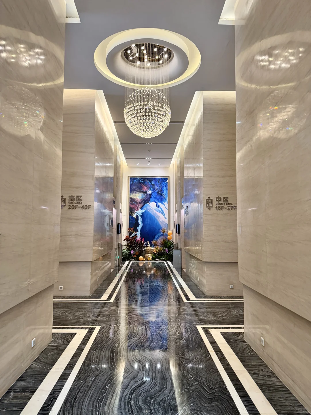 业主直租！0中介费！1000平米现房拎包入住