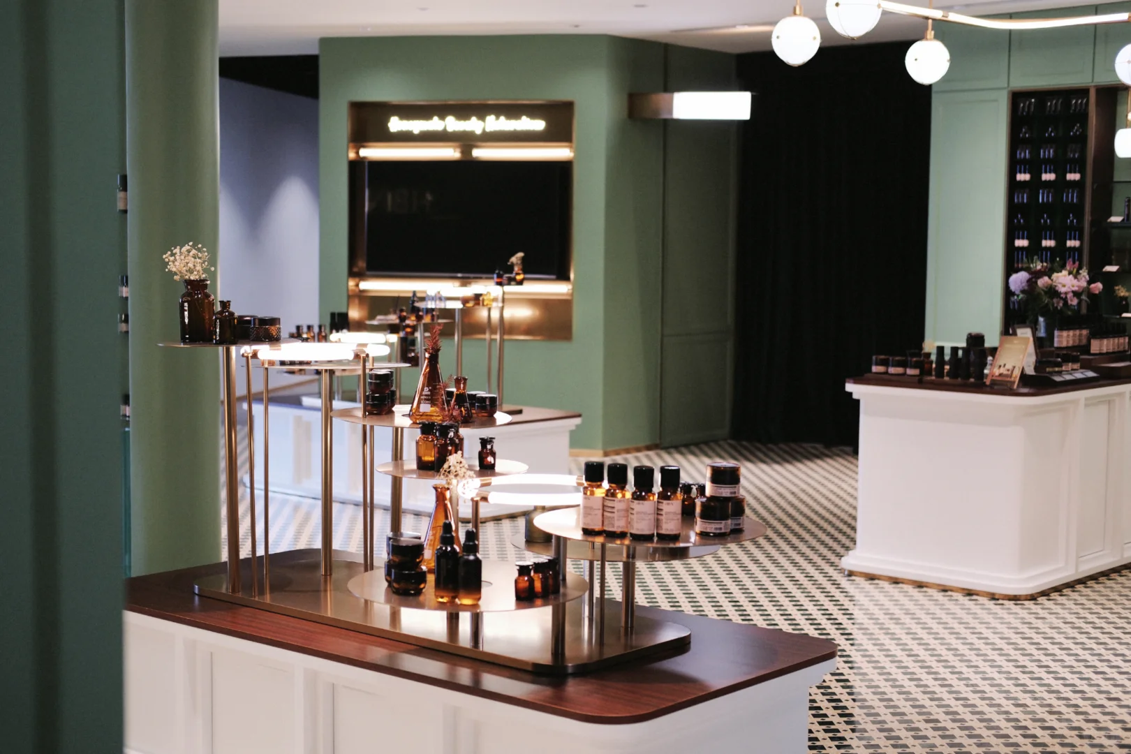 在深圳美妆公司打工的全流程体验?