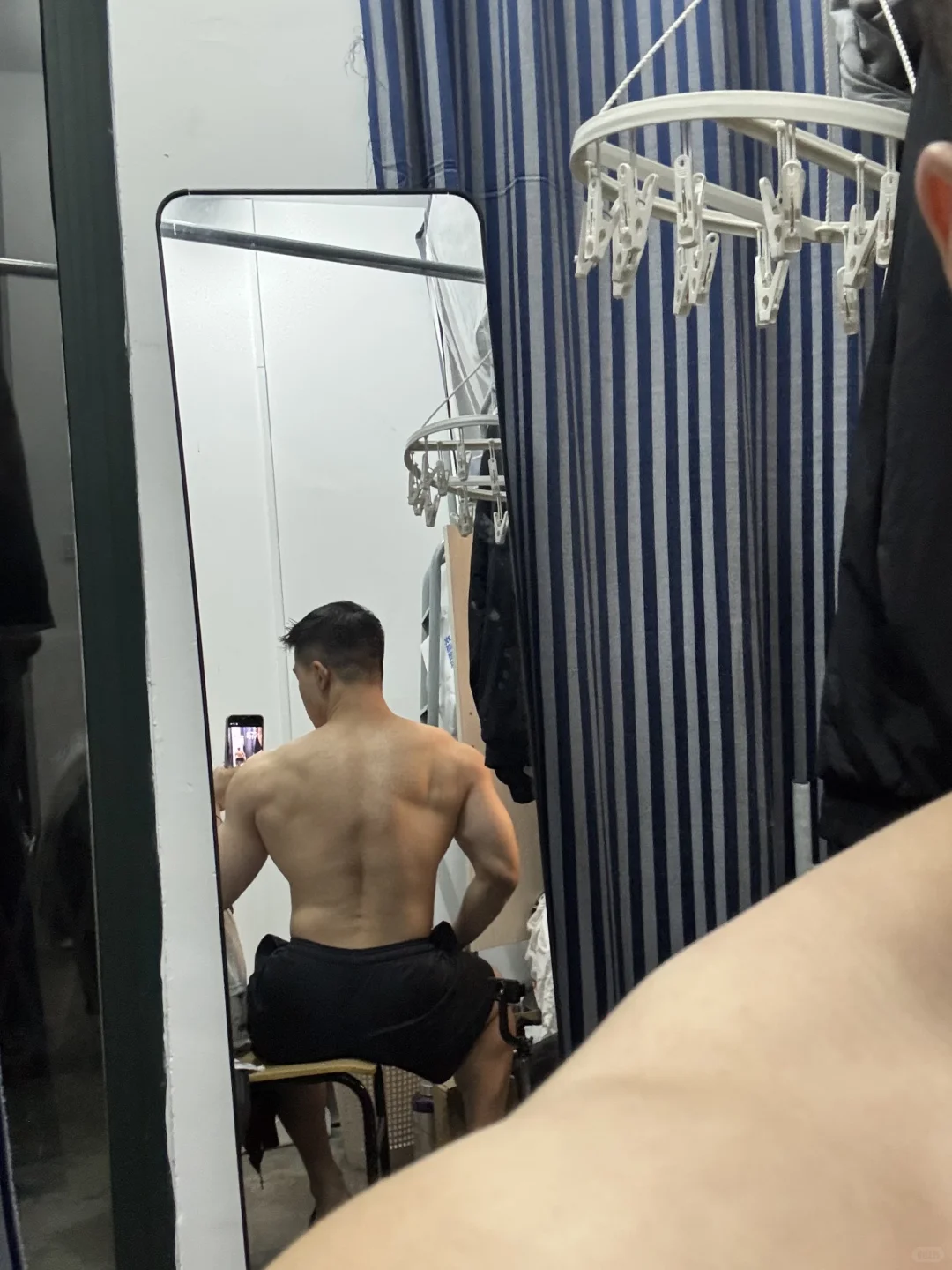 同件衣服 健身前后对比（附计划）