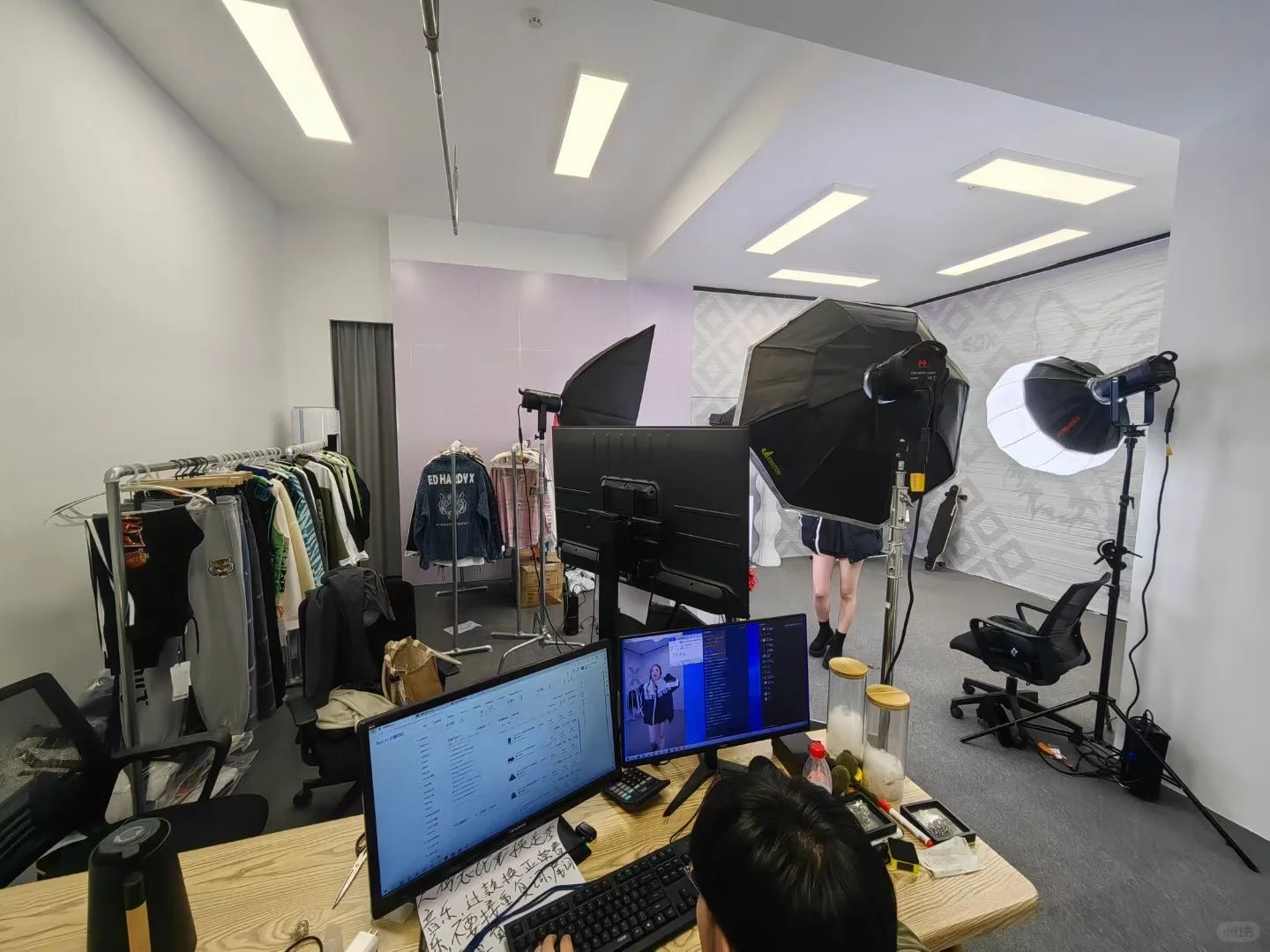 宝子们-电商行业就业形势分析来了