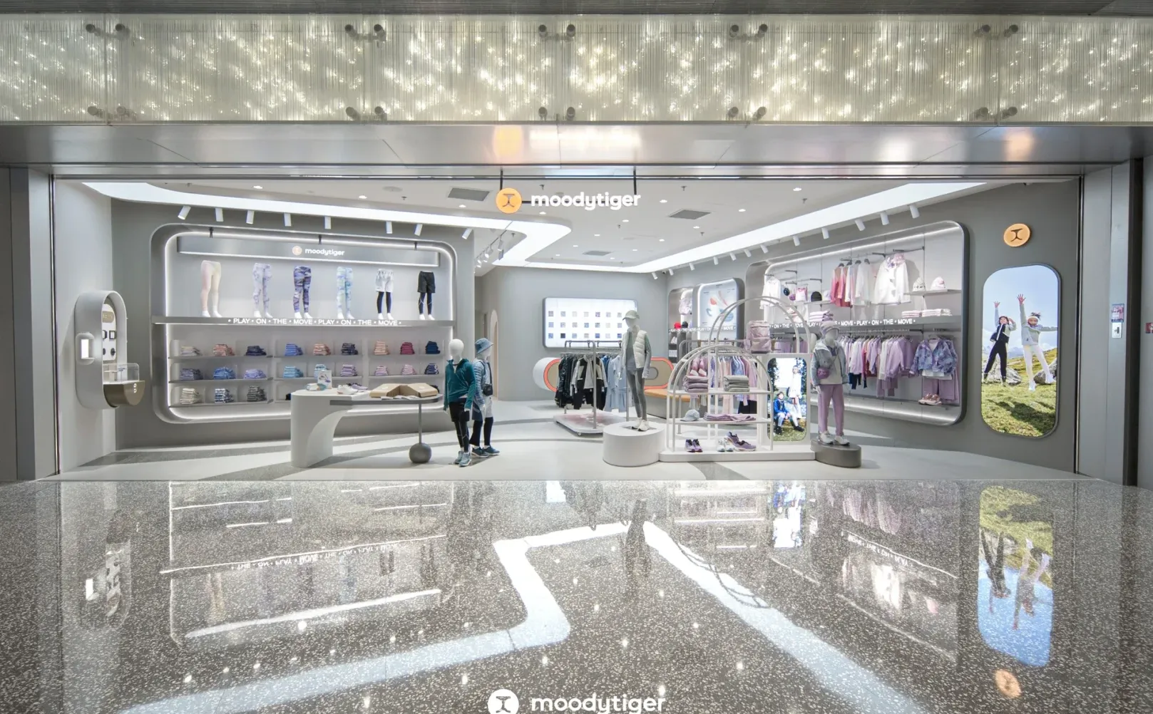 moody tiger,童装界的lululemon的店铺形象